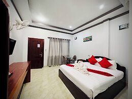 Golden Bakong Boutique