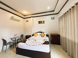 Golden Bakong Boutique