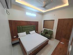 Hotel Govardhan Inn