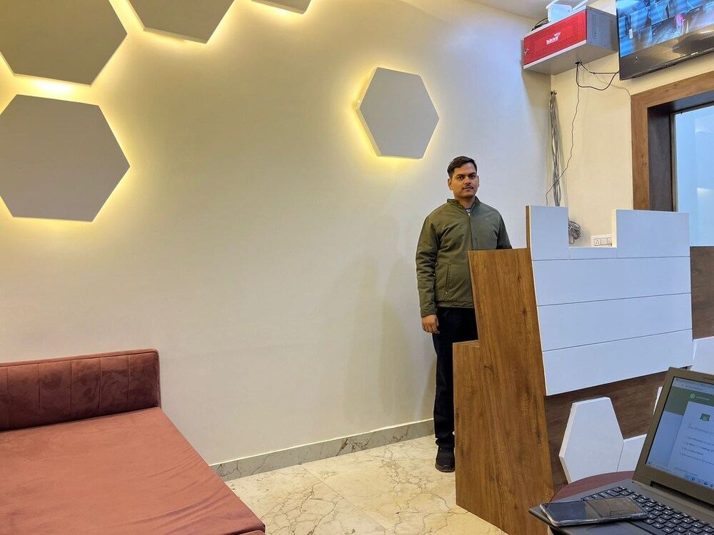 Hotel Govardhan Inn
