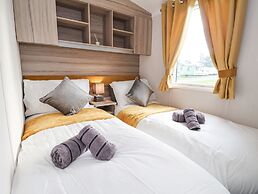 Lazy Dayz Lodge