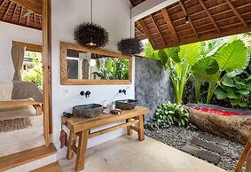 Villa Chempaka by Alfred in Bali