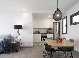 Oliva Suites