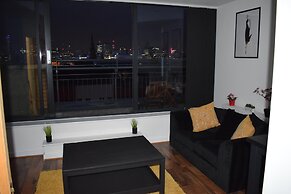 Penthouse 1-bed Apartment With Amazing Views