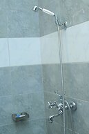 Jinna Suites Hotel