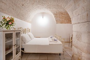 TRULLI CONTENTO ROOMS E APARTMENTS