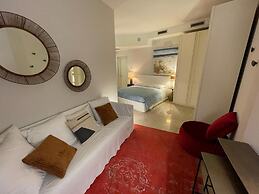 Cala La Luna Resort