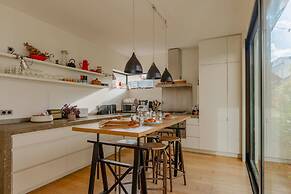 Paris Mimosa Penthouse Residences