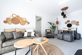 Sersi Paros