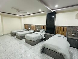 Hotel M K Grand