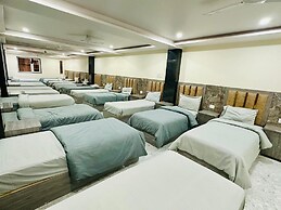 Hotel M K Grand