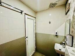 Hotel M K Grand