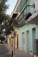 FIXIE LOFTS - Colonial Villa Suites with Pool
