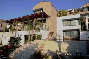 Yalikavaks Finest Mansion