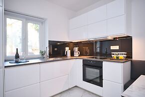 LaMer Luxury Suite by Litto