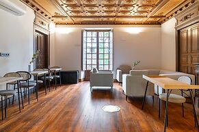 Limehome Vitoria Palacio Álava-Velasco