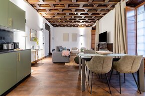 Limehome Vitoria Palacio Álava-Velasco
