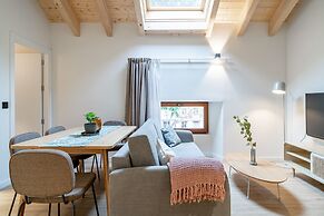 Limehome Vitoria Palacio Álava-Velasco