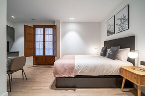 Limehome Vitoria Palacio Álava-Velasco