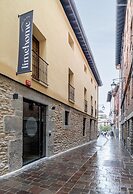 Limehome Vitoria Palacio Álava-Velasco
