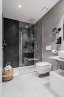 Limehome Vitoria Palacio Álava-Velasco