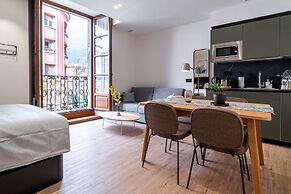 Limehome Vitoria Palacio Álava-Velasco