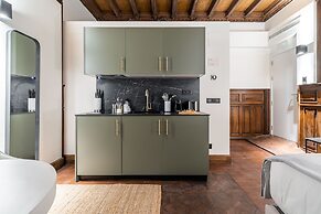 Limehome Vitoria Palacio Álava-Velasco