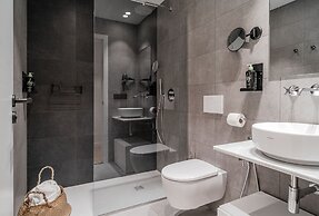 Limehome Vitoria Palacio Álava-Velasco