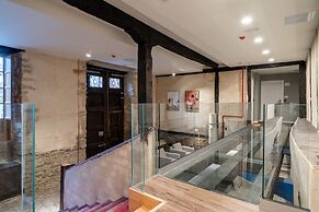 Limehome Vitoria Palacio Álava-Velasco