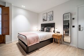 Limehome Vitoria Palacio Álava-Velasco