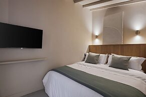 ANTÍPODA HOTEL