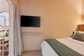 ANTÍPODA HOTEL