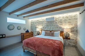 Blue Serenity Hotel