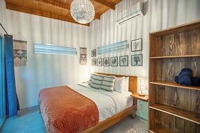 Blue Serenity Hotel