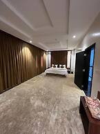 restoservicedsuites