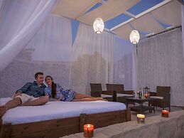 Villa Malaxa and Suites