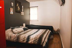 salvador hostal&cafe