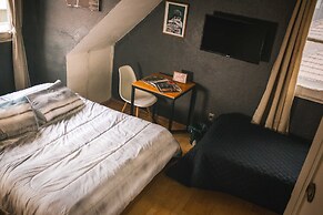 salvador hostal&cafe