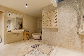 Anaya Villa by Betterplace