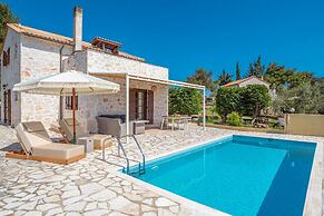 Villa Boscheto Tria in Ionian Islands