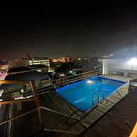 Hotel Rajwada Inn & club