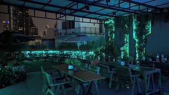 Urban Jungle Hostel