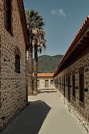 Zaira Hotel