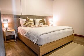Holiday Crib