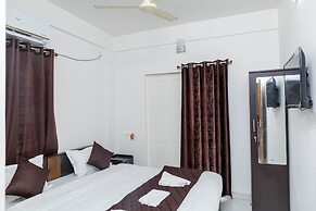 Guest West Inn