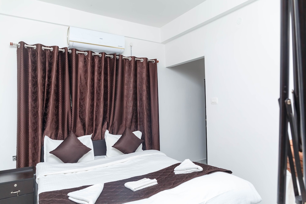 Guest West Inn