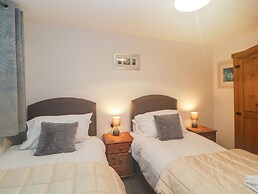 Manorcombe 40