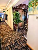 Ardos Park Hotel