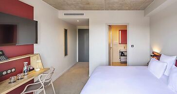 Best Western 11BAUER Paris Saint-Ouen