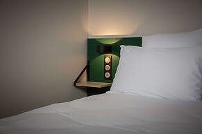 Best Western 11BAUER Paris Saint-Ouen